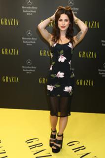 Lena Meyer-Landrut feet photo thumbnail