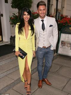 Jasmin Walia feet photo thumbnail