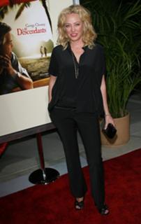 Virginia Madsen feet photo thumbnail
