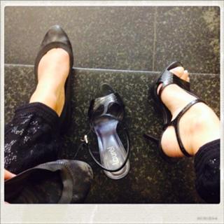 Nova Meierhenrich feet photo thumbnail