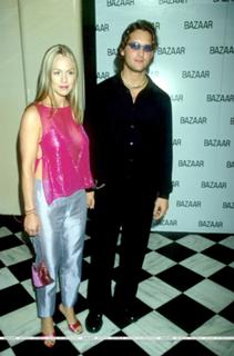 Jennie Garth feet photo thumbnail