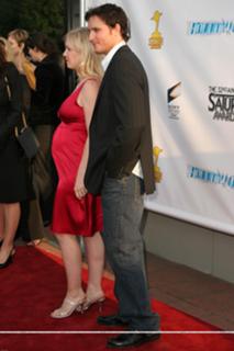 Jennie Garth feet photo thumbnail