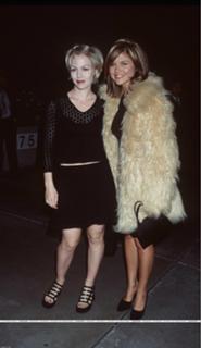Jennie Garth feet photo thumbnail