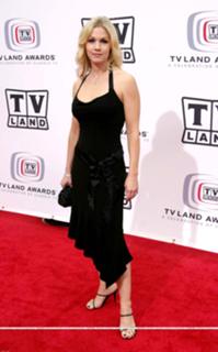 Jennie Garth feet photo thumbnail
