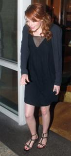 Emma Stone feet photo thumbnail