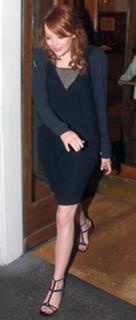 Emma Stone feet photo thumbnail
