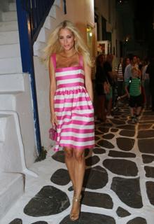 Doukissa Nomikou feet photo thumbnail