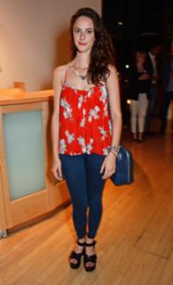 Kaya Scodelario feet photo thumbnail