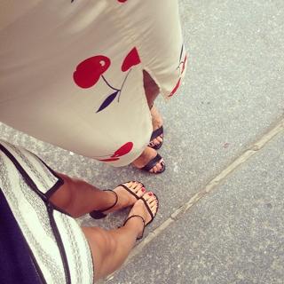 Jamie Chung feet photo thumbnail