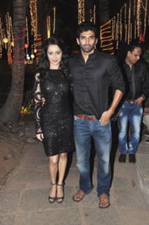 Shraddha Kapoor feet photo thumbnail