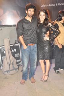 Shraddha Kapoor feet photo thumbnail