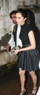 Shraddha Kapoor feet photo thumbnail
