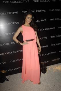 Shraddha Kapoor feet photo thumbnail