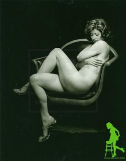 Dana Delany feet photo thumbnail