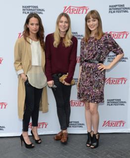 Alicia Vikander feet photo thumbnail