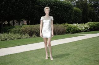 Charlize Theron feet photo thumbnail