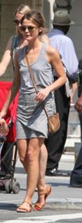 Keri Russell feet photo thumbnail