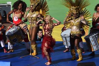 Shakira feet photo thumbnail