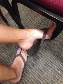 Emma Lovett feet photo thumbnail