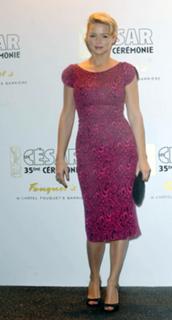 Virginie Efira feet photo thumbnail