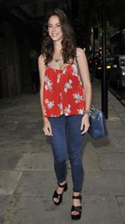 Kaya Scodelario feet photo thumbnail