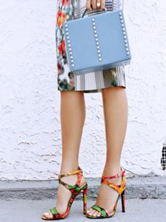 Jamie Chung feet photo thumbnail