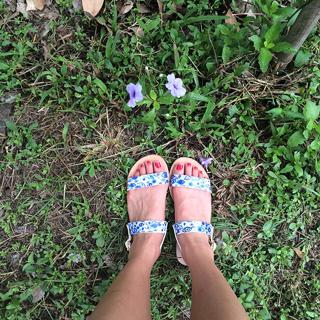 Jamie Chung feet photo thumbnail
