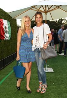 Aly Michalka feet photo thumbnail