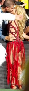 Shakira feet photo thumbnail