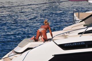 Pinar Altug feet photo thumbnail