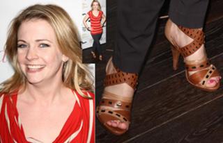 Melissa Joan Hart feet photo thumbnail