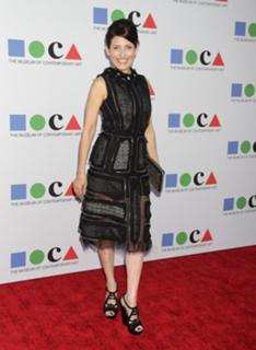 Lisa Edelstein feet photo thumbnail