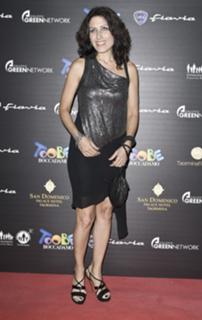 Lisa Edelstein feet photo thumbnail
