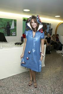 Andrea McLean feet photo thumbnail