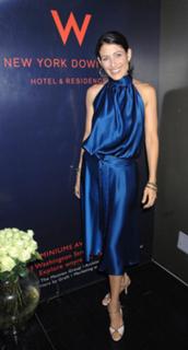 Lisa Edelstein feet photo thumbnail