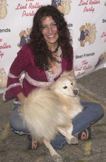 Lisa Edelstein feet photo thumbnail