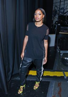 Keke Palmer feet photo thumbnail