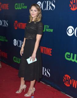Katharine McPhee feet photo thumbnail