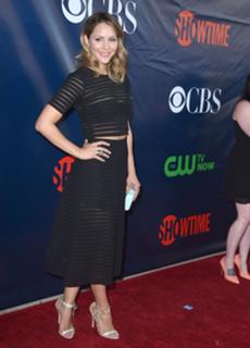 Katharine McPhee feet photo thumbnail