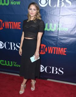 Katharine McPhee feet photo thumbnail