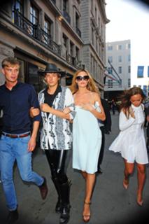 Abbey Clancy feet photo thumbnail