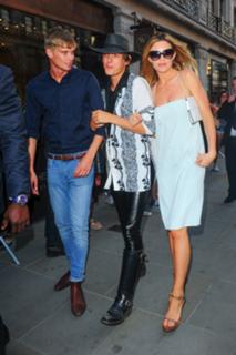 Abbey Clancy feet photo thumbnail