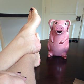 Franciely Freduzeski feet photo thumbnail