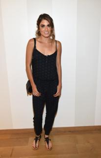 Nikki Reed feet photo thumbnail