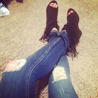 Christina Hall feet photo 2