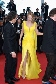 Uma Thurman feet photo thumbnail