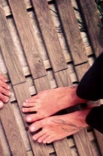Federica Pellegrini feet photo thumbnail