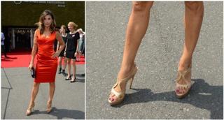Elisabetta Canalis feet photo thumbnail
