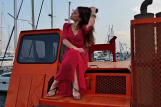 Mary Synatsaki feet photo thumbnail