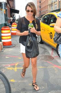 Lea Michele feet photo thumbnail